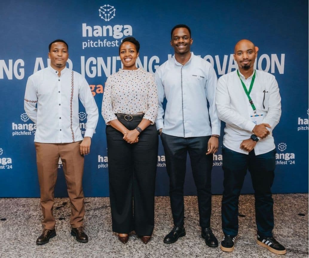 Sinc co-founders with Rwanda’s Minister of Technology and Innovation